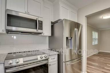 Main picture of 1406 Johns Rd