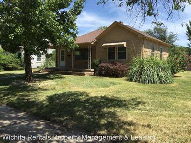 Main picture of 802 N Parkwood Ln
