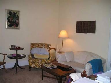 Main picture of 301 N State St