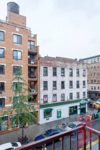 Main picture of 44 Avenue B