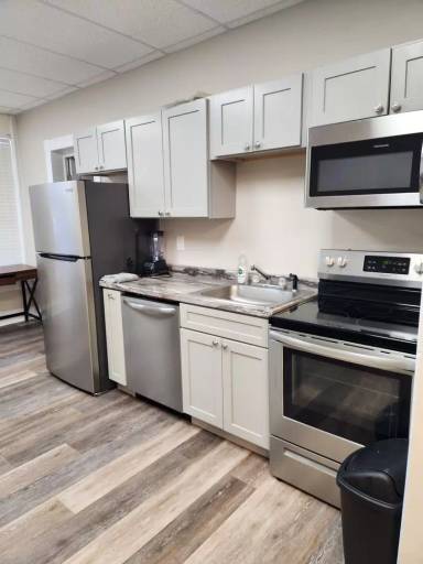 Main picture of 41 Central Ave
