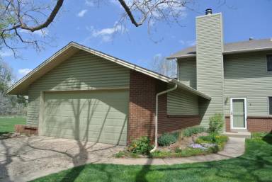 Main picture of 1080 Fairway Ct