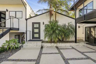 Main picture of 3704 Wilcox St
