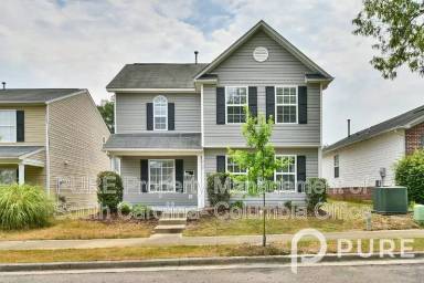 Main picture of 2150 Oak St