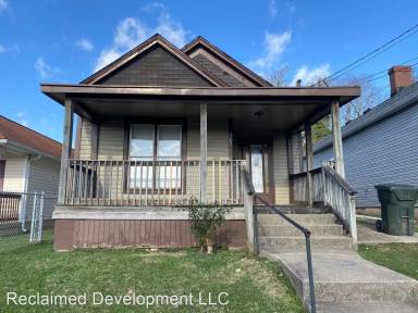 Main picture of 323 Hickory St