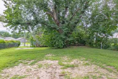 Main picture of 501 Sheridan Dr