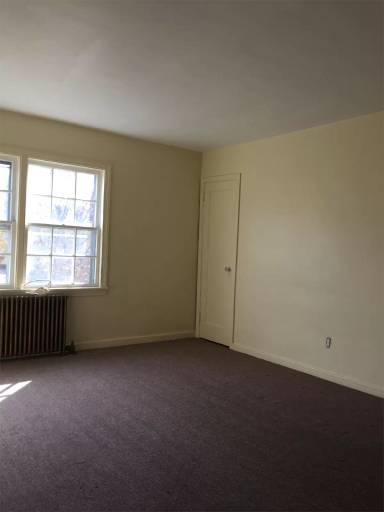Main picture of 121 Jackson Ave