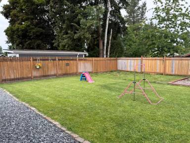 Main picture of 5301 142nd Pl NE