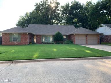 Main picture of 2805 N Windsor Ter