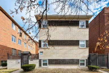 Main picture of 10449 S Hale Ave