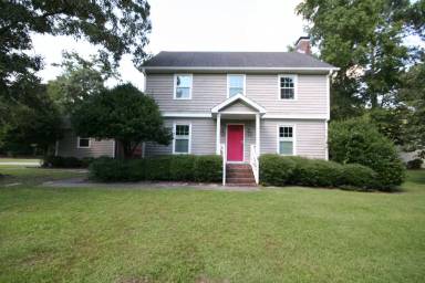 Main picture of 504 Tramway Dr