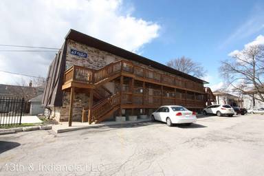 Main picture of 65 W 8th Ave