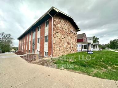 Main picture of 4420 S 25th St