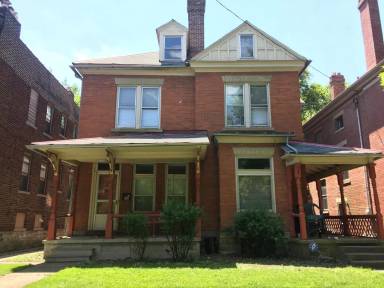 Main picture of 145 W 1st Ave