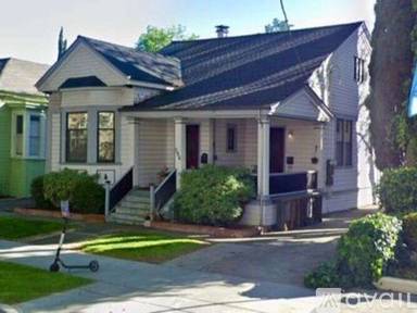 Main picture of 396 N 2nd St