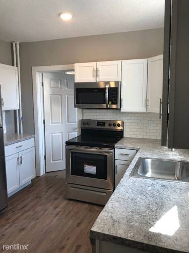 Main picture of 287 Avon St N