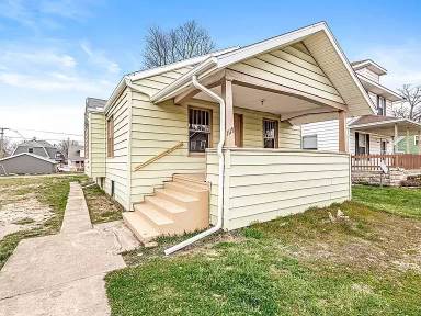 Main picture of 1115 E Indiana Ave