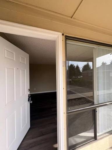 Main picture of 5925 99th St SW
