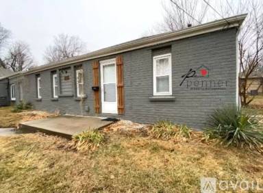 Main picture of 503 SE Florence Ave