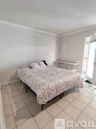 Main picture of 5281 Daffodil Dr