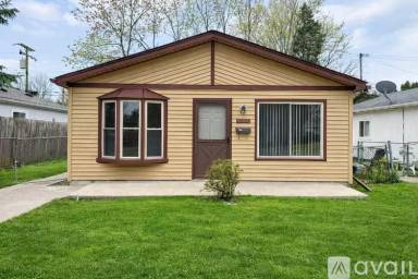 Main picture of 20812 Woodward St