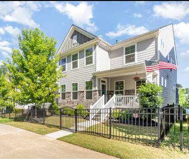 Main picture of 635 Rl Stowe Rd