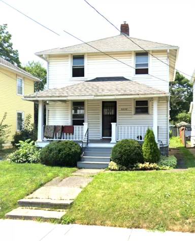 Main picture of 3038 Broadway