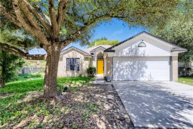 Main picture of 1161 Brandi Cir