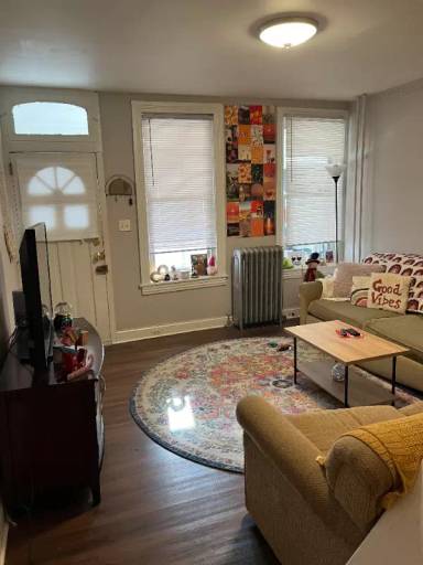 Main picture of 378 Shurs Ln