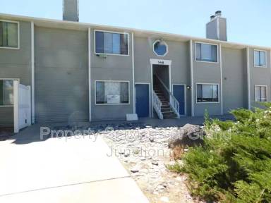 Main picture of 568 Dawn Ct