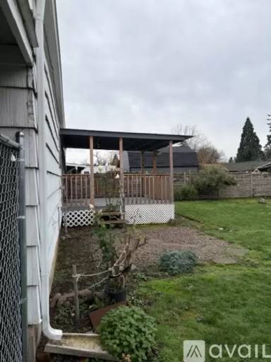 Main picture of 4697 Clark Ave NE