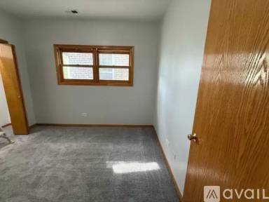 Main picture of 1340 N Campbell Ave