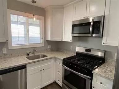 Main picture of 336 N Ellsworth Ave