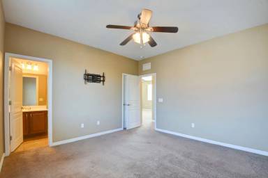 Main picture of 10267 Mopan Rd