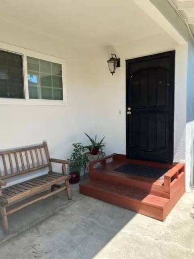 Main picture of 25962 Gading Rd