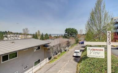 Main picture of 3015 81st Pl SE