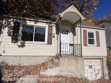 Main picture of 2840 Sterrett Ave