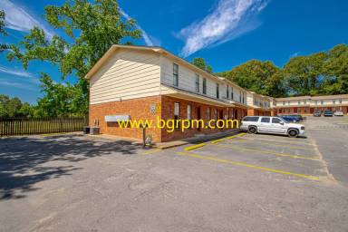 Main picture of 719 S Redmond Rd