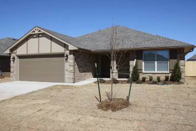 Main picture of 6701 NW 158th St