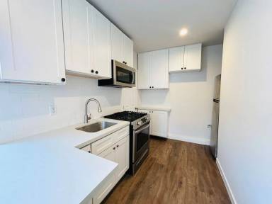 Main picture of 10809 Garfield Ave