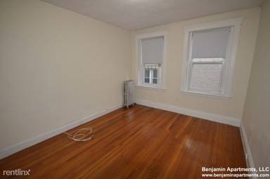 Main picture of 22 Walbridge St