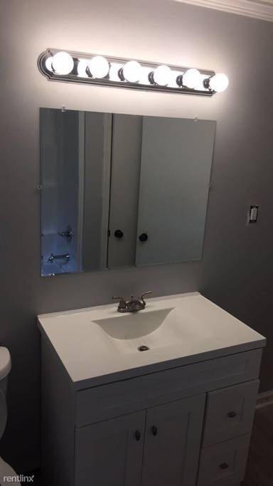 Main picture of 2105 Southland Dr