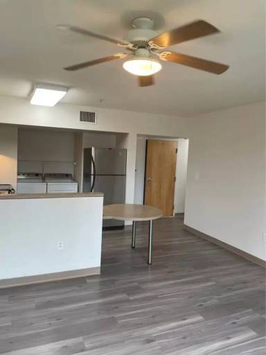 Main picture of 149 N Barksdale St