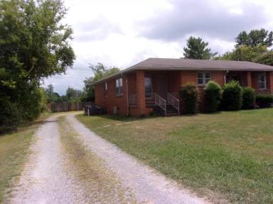 Main picture of 205 Westhill Dr