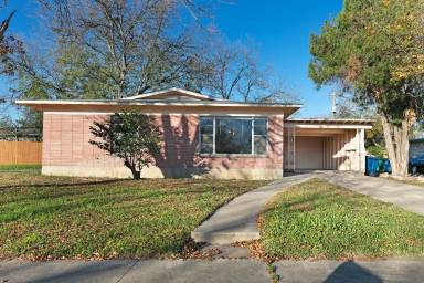 Main picture of 1603 Peterson Ave