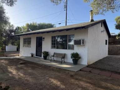 Main picture of 1373 Real Way Ln