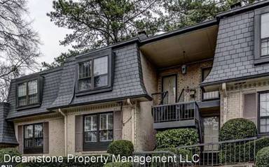 Main picture of 37 La Rue Pl NW