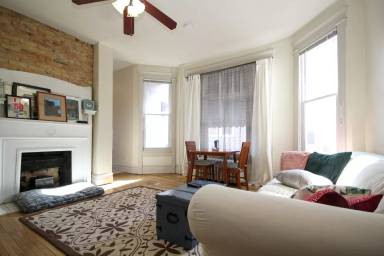 Main picture of 2713 Fremont Ave S