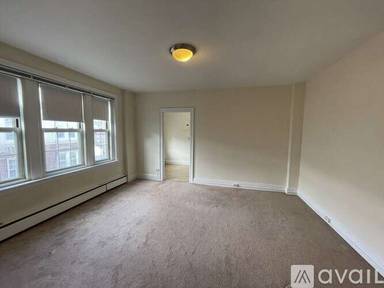 Main picture of 1405 Beacon St