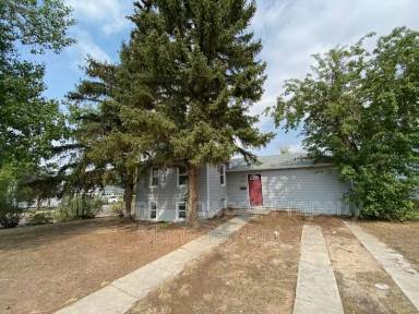Main picture of 1203 Canby St
